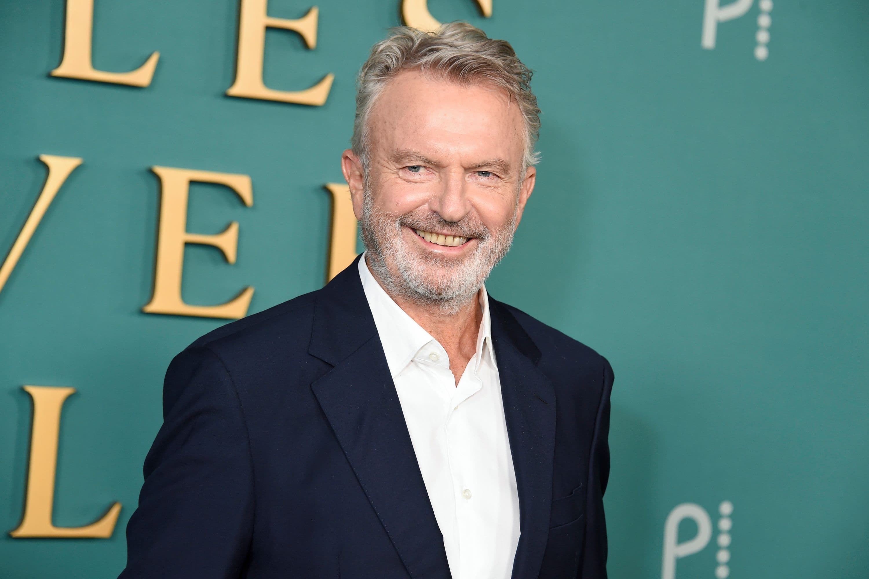 El actor Sam Neill em la premiere de la miniseries de 'Un revés inesperado' en The Academy Museum of Motion Pictures en Los Angeles en marzo de 2024