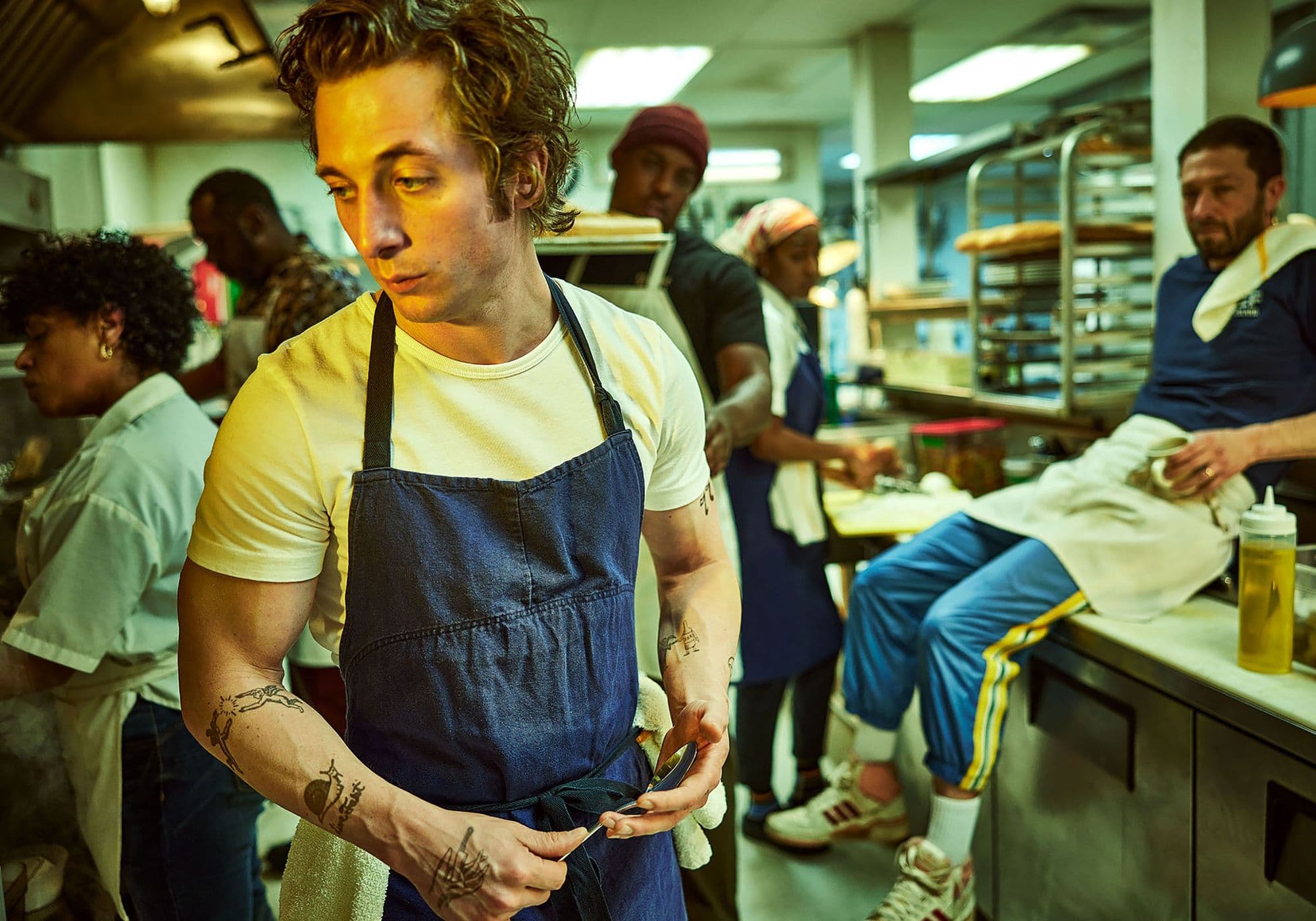Jeremy Allen White es el chef Carmen en la serie 'The Bear'