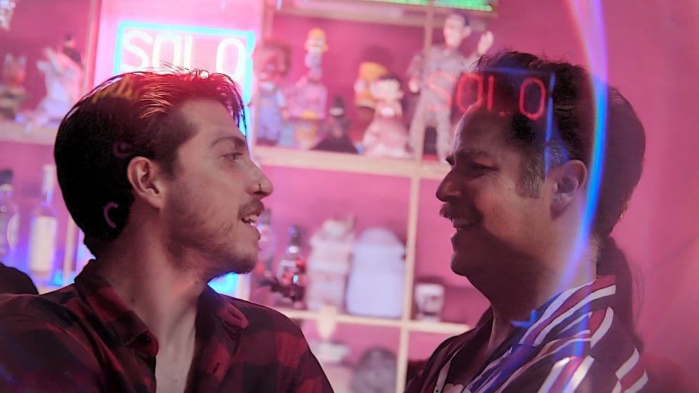 Los actores Pablo Gómez y Artús Chávez en 'La divina tragedia', de Sergio Tovar, película selecciónada en el Festival Mix 2026