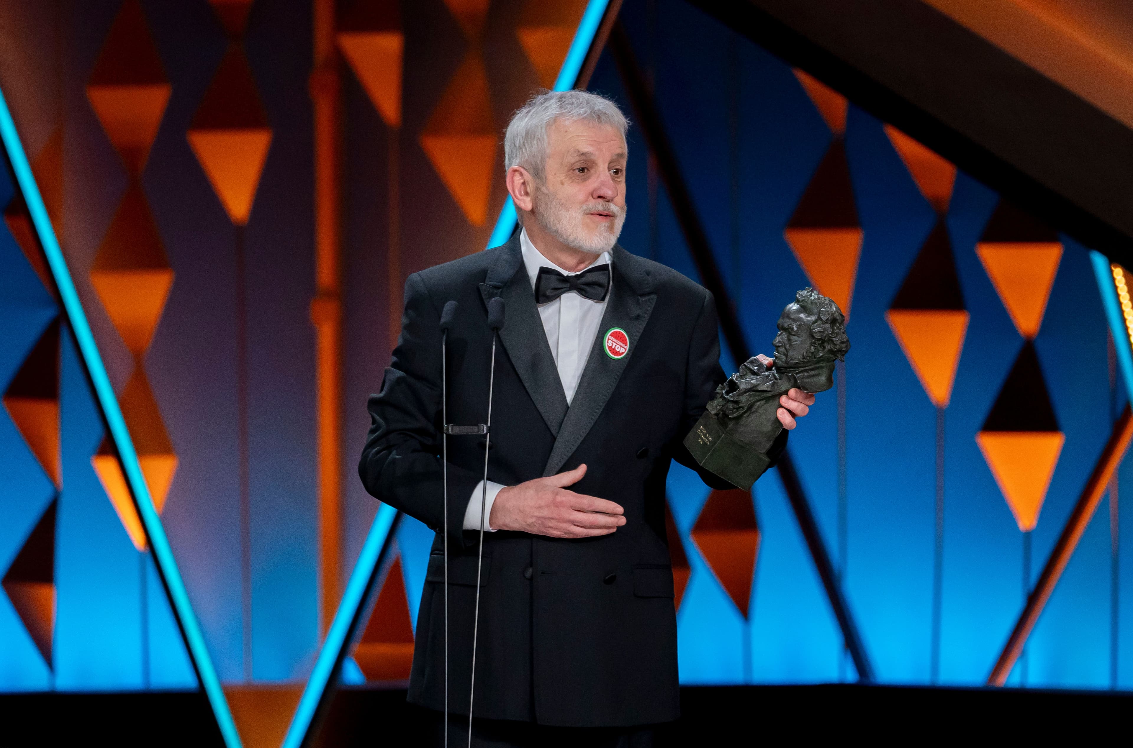 El actor Jose Ramón Soroiz agradece el Goya al Mejor Actor protagonista por 'Maspalomas' en la gala del 28 de febrero de 2026