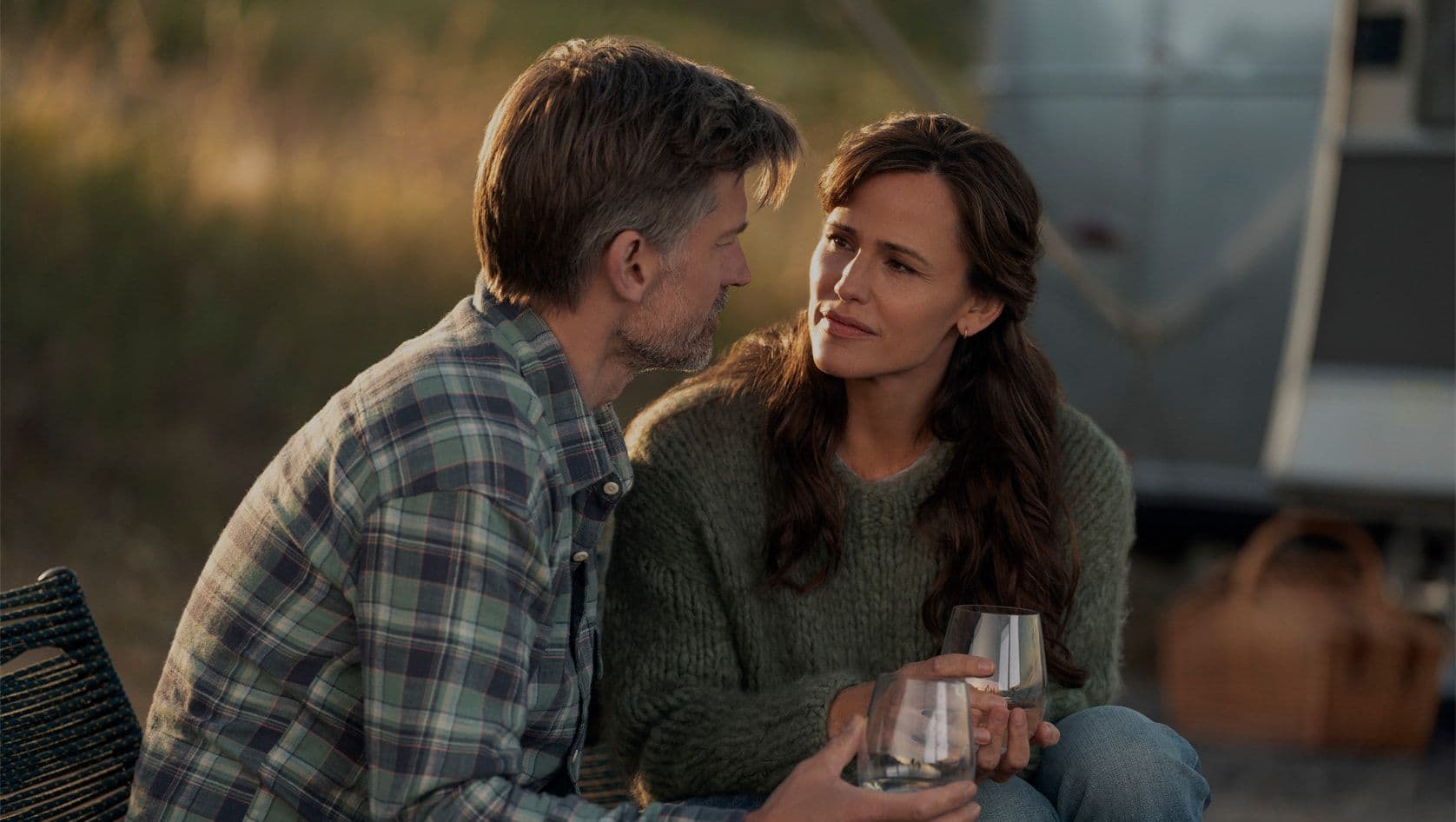 Jennifer Garner y Nikolaj Coster-Waldau protagonizan ‘Lo último que me dijo' para Apple TV+
