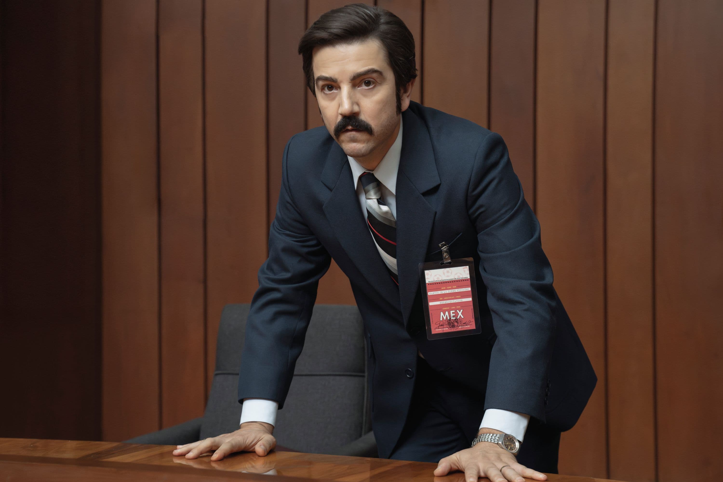 Diego Luna en un fotograma de la película 'México 86'